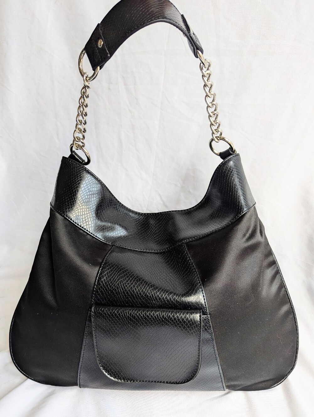 Liz Claiborne Black Hobo Shoulder Bag Snake Embossed Chain Strap